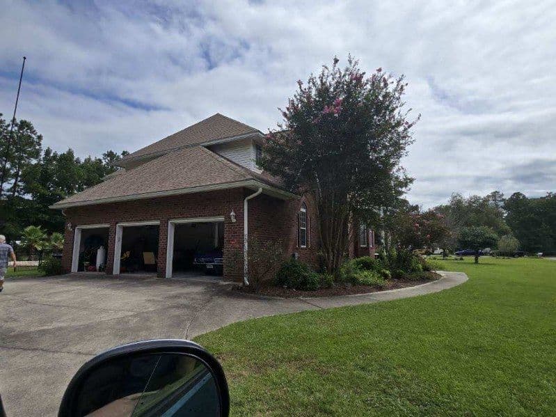 Gallery photos for Comprehensive Property Pressure Washing: Image #1
