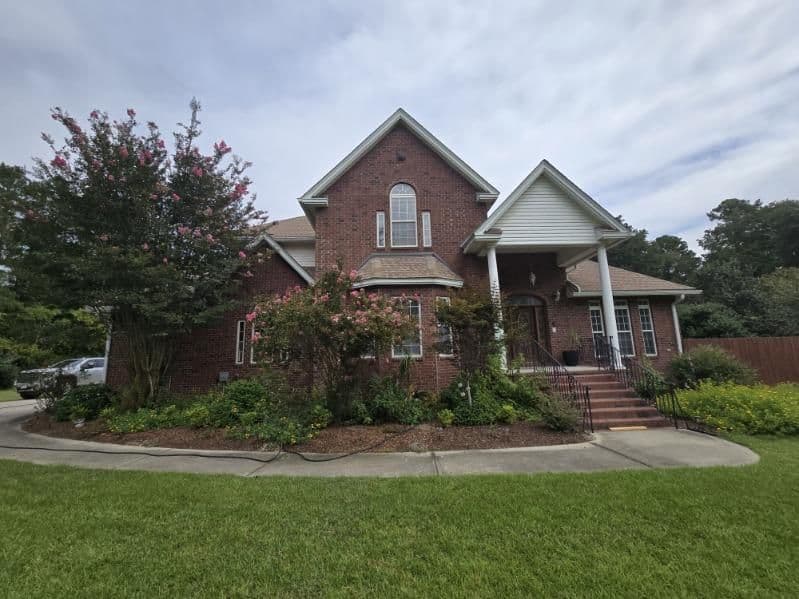 Gallery photos for Comprehensive Property Pressure Washing: Image #2