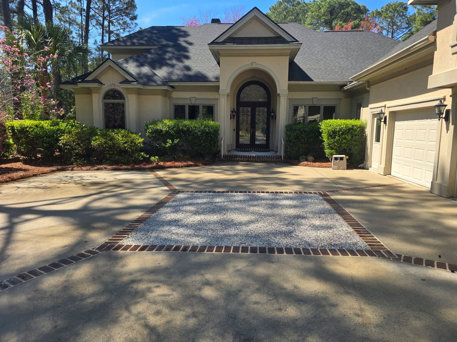 Driveway and Walkway Cleaning in Hilton Head Island image